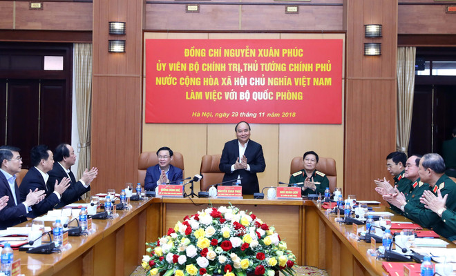 阮春福: 坚定维护国家领土主权 为建国卫国事业做出更多贡献 ảnh 1 阮春福: 坚定维护国家领土主权 为建国卫国事业做出更多贡献 ảnh 1