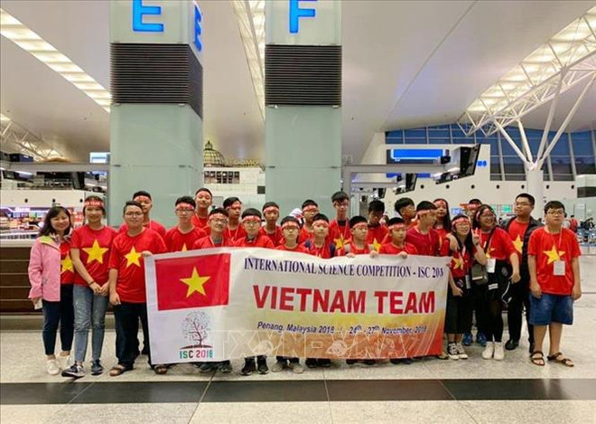 越南学生获得国际科学竞赛4枚金牌 ảnh 2