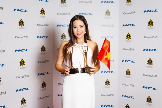 越南女导演黎海燕荣获亚洲女企业家奖项 ảnh 1 越南女导演黎海燕荣获亚洲女企业家奖项 ảnh 1