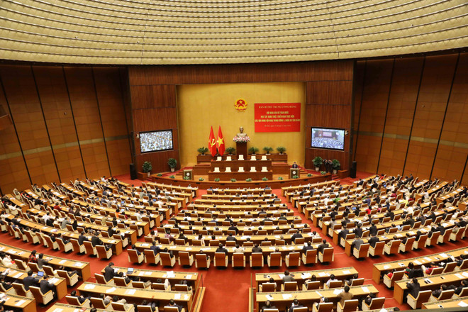 全国干部学习贯彻越共十二届八中全会决议精神培训班开班 ảnh 1 全国干部学习贯彻越共十二届八中全会决议精神培训班开班 ảnh 1