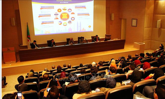 题为“统一、和平与繁荣”的东盟研讨会在阿尔及利亚举行 ảnh 1 题为“统一、和平与繁荣”的东盟研讨会在阿尔及利亚举行 ảnh 1