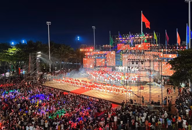 巴地头顿省以各特色文化和旅游盛会吸引游客 ảnh 2 巴地头顿省以各特色文化和旅游盛会吸引游客 ảnh 2