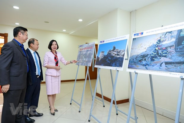 塔斯社驻越南记者杰尼索维奇：在越南工作的幸福感 ảnh 2