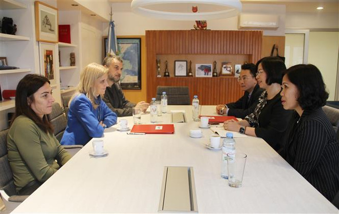 越通社与阿根廷国家通讯社签署合作协议 ảnh 1 越通社与阿根廷国家通讯社签署合作协议 ảnh 1