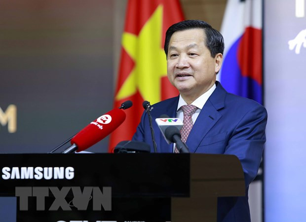 政府副总理黎明慨：三星力争成为越南优秀的人才培养中心 ảnh 1