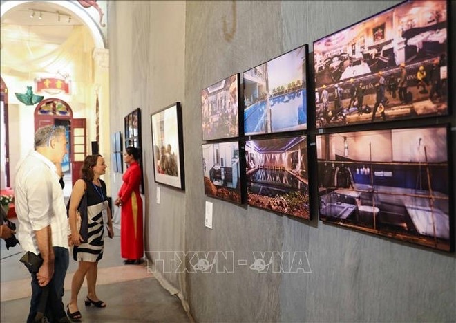 Photo Hanoi’23——国际摄影双年展:促进文化领域的创意活动 ảnh 1 Photo Hanoi’23——国际摄影双年展:促进文化领域的创意活动 ảnh 1