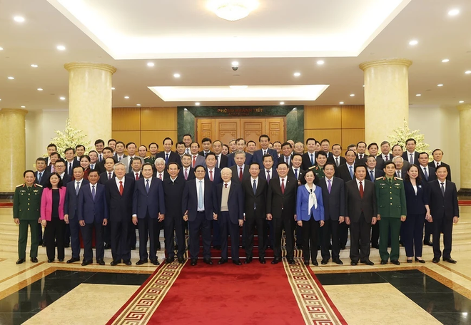 越共十四大文件起草工作小组第一次会议召开 ảnh 2 越共十四大文件起草工作小组第一次会议召开 ảnh 2