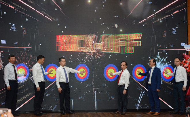 岘港启动半导体集成电路人力资源培训计划 ảnh 1 岘港启动半导体集成电路人力资源培训计划 ảnh 1