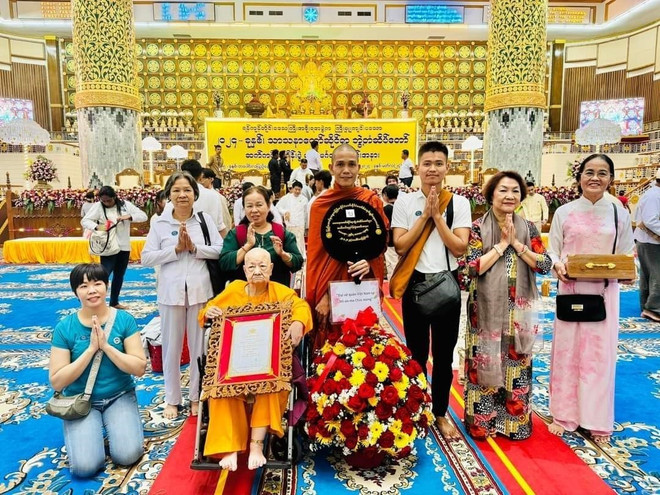 位于缅甸的越南寺主持被缅甸政府授予崇高荣誉称号 ảnh 1 位于缅甸的越南寺主持被缅甸政府授予崇高荣誉称号 ảnh 1