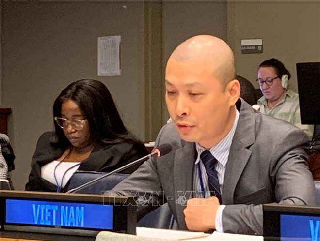 越南将人民置于疫后经济社会发展和可持续发展政策的中心地位 ảnh 2 越南将人民置于疫后经济社会发展和可持续发展政策的中心地位 ảnh 2