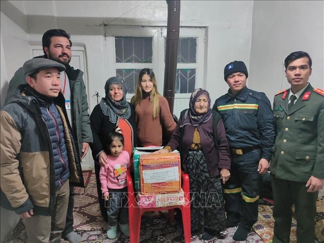 土叙强震:各国救援力量对越南救援队的活动和配合给予高度评价 ảnh 3 土叙强震:各国救援力量对越南救援队的活动和配合给予高度评价 ảnh 3