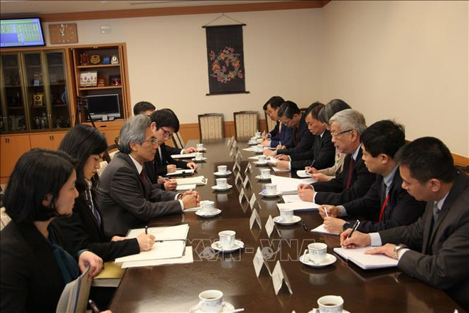 越南和日本进行防务磋商 为2020年东盟主席年做出精心准备 ảnh 1 越南和日本进行防务磋商 为2020年东盟主席年做出精心准备 ảnh 1