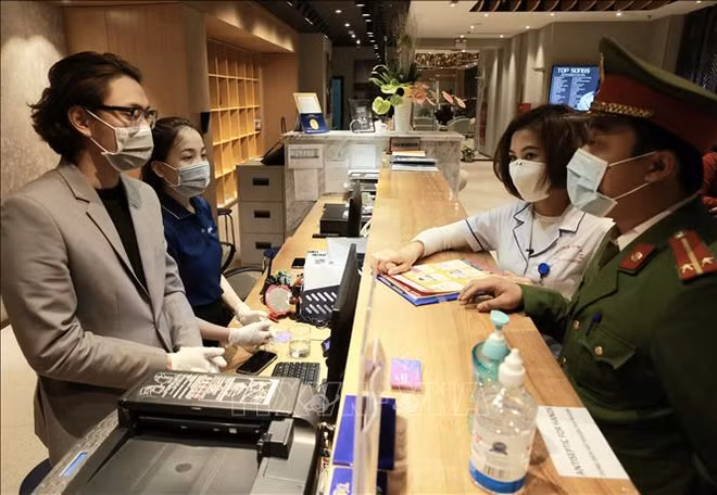 新冠肺炎疫情:河内市有足够条件防控疫情 ảnh 1 新冠肺炎疫情:河内市有足够条件防控疫情 ảnh 1