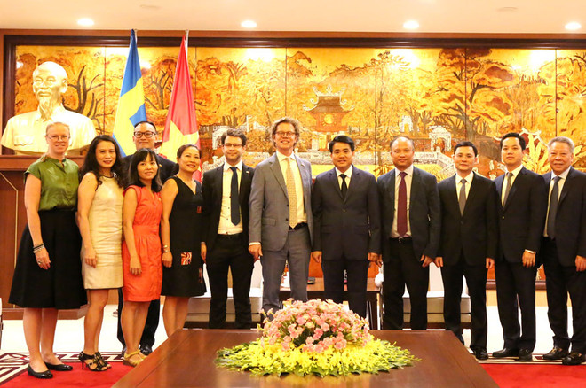 瑞典驻越南大使对河内所取得的成就印象深刻 ảnh 2