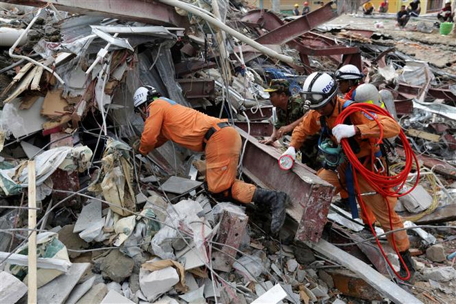 柬埔寨一在建七层建筑倒塌致多人伤亡 ảnh 2 柬埔寨一在建七层建筑倒塌致多人伤亡 ảnh 2