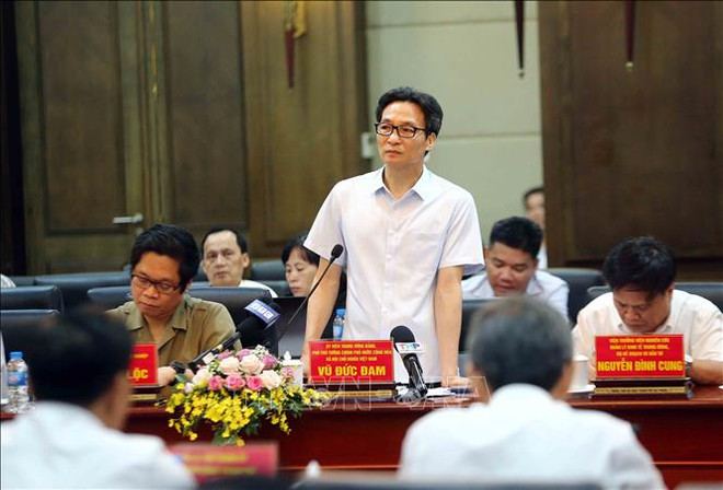 越南政府副总理武德儋就改善经商环境及提高国家竞争力等问题对海防市进行考察 ảnh 2 越南政府副总理武德儋就改善经商环境及提高国家竞争力等问题对海防市进行考察 ảnh 2