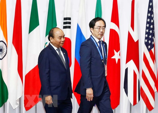 越南政府总理阮春福会见日本一流科技企业领导代表 ảnh 1 越南政府总理阮春福会见日本一流科技企业领导代表 ảnh 1