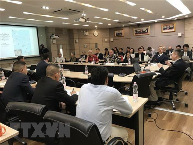 国际专家学者呼吁东盟保持全体一致的原则 ảnh 1 国际专家学者呼吁东盟保持全体一致的原则 ảnh 1