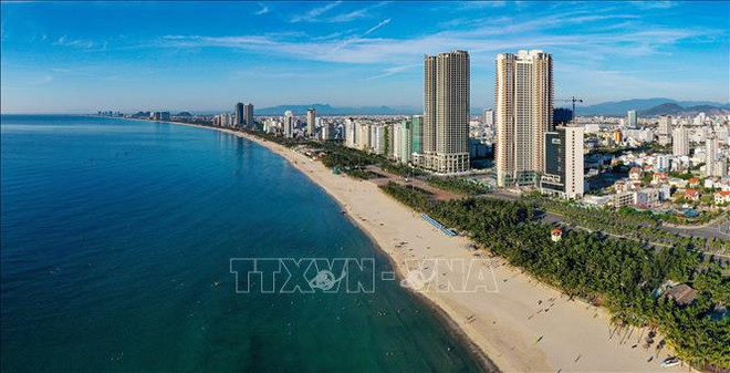 7月15日12时起岘港市暂停海边游泳、体育活动 ảnh 1 7月15日12时起岘港市暂停海边游泳、体育活动 ảnh 1