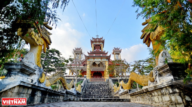 游生教堂的新奇建筑 ảnh 2