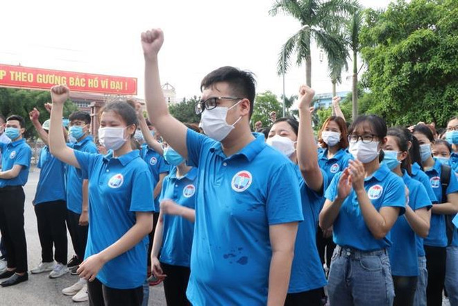 全国近4500名医务人员支援胡志明市抗击新冠肺炎疫情 ảnh 2 全国近4500名医务人员支援胡志明市抗击新冠肺炎疫情 ảnh 2