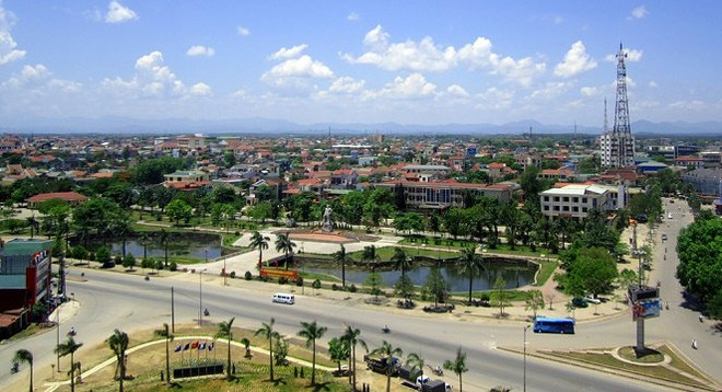 广治省各经济区力争实现吸引10.4万亿越盾投资的目标 ảnh 1