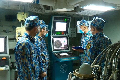 越南人民海军代表团首次参加国际军事比赛:在国际赛场上锤炼本领 ảnh 3 越南人民海军代表团首次参加国际军事比赛:在国际赛场上锤炼本领 ảnh 3