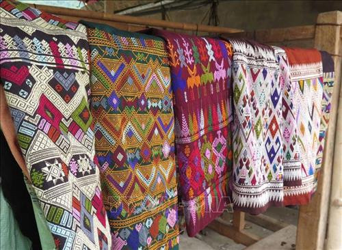 首届越南织锦文化节将于12月底举行 ảnh 2 首届越南织锦文化节将于12月底举行 ảnh 2