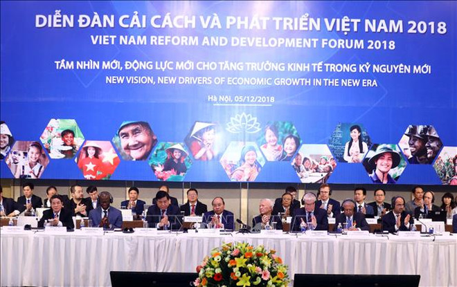 政府总理阮春福：政府将深化行政审批制度和营商环境改革 ảnh 1