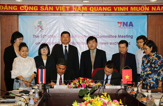 推动越南通讯社与泰国公共关系部的合作走向深入 ảnh 2 推动越南通讯社与泰国公共关系部的合作走向深入 ảnh 2