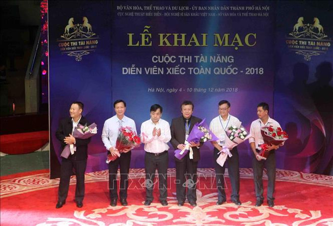 2018年全国杂技演员才能赛精彩开赛 ảnh 1