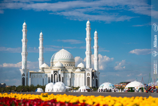 介绍哈萨克斯坦大自然之美图片展今日开展 ảnh 3 介绍哈萨克斯坦大自然之美图片展今日开展 ảnh 3