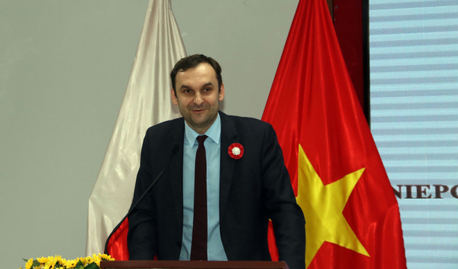 胡志明市举行多场友好见面会 庆祝各国国庆节 ảnh 3 胡志明市举行多场友好见面会 庆祝各国国庆节 ảnh 3