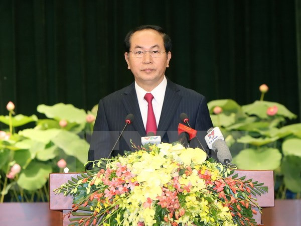 陈大光主席出席西贡-嘉定市正式命名为胡志明市40周年纪念活动 ảnh 1 陈大光主席出席西贡-嘉定市正式命名为胡志明市40周年纪念活动 ảnh 1