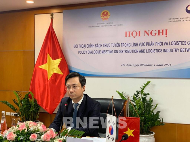 越南与韩国加强分销和物流的经验交流 ảnh 2 越南与韩国加强分销和物流的经验交流 ảnh 2