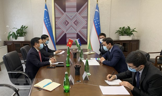 促进越南和乌兹别克斯坦传统友好关系 ảnh 2 促进越南和乌兹别克斯坦传统友好关系 ảnh 2