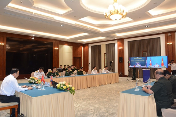 越南海军与柬埔寨王家海军加强合作 ảnh 2