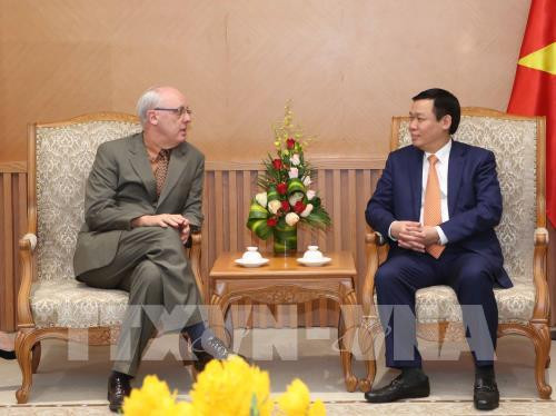 王廷惠副总理会见美国印第安纳大学公共与环境事务学院院长 ảnh 1 王廷惠副总理会见美国印第安纳大学公共与环境事务学院院长 ảnh 1