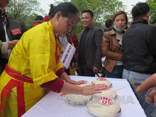 海阳省第八届包粽子与打糍粑比赛热闹开赛 ảnh 3