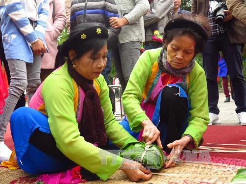 海阳省第八届包粽子与打糍粑比赛热闹开赛 ảnh 2