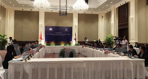 越柬两国中央银行加强合作 ảnh 1