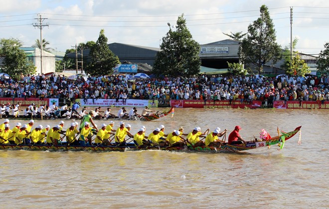 2016年拜月节各项特色文化活动热闹非凡 ảnh 1