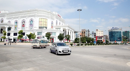 配套的基础设施：下龙市的一大突破 ảnh 1