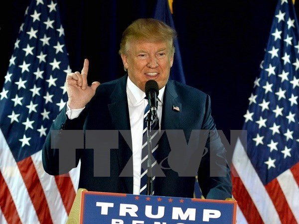 越南国家主席陈大光和政府总理阮春福向唐纳德·特朗普致贺电 ảnh 1 越南国家主席陈大光和政府总理阮春福向唐纳德·特朗普致贺电 ảnh 1