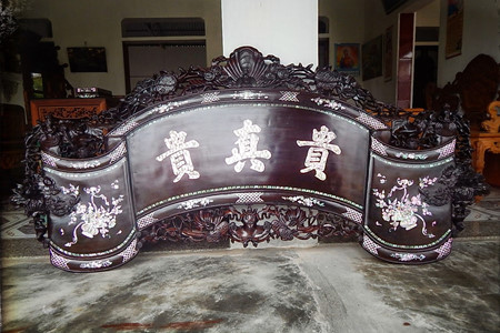 造访专门制作仿古木制品的海明乡 ảnh 1