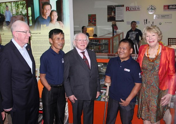 爱尔兰共和国总统麦克·希金斯和夫人访问广治省 ảnh 1 爱尔兰共和国总统麦克·希金斯和夫人访问广治省 ảnh 1