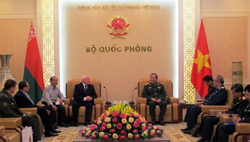 越南同白俄罗斯推动军事技术合作 ảnh 1 越南同白俄罗斯推动军事技术合作 ảnh 1