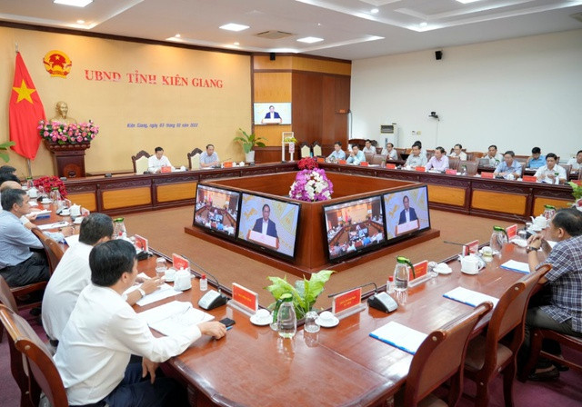 坚江省大力推进与数字化转型相结合的行政改革 ảnh 2 坚江省大力推进与数字化转型相结合的行政改革 ảnh 2