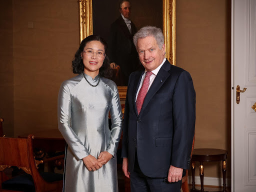 越南高度重视与芬兰交流合作 ảnh 1 越南高度重视与芬兰交流合作 ảnh 1