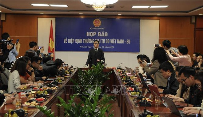 越南工贸部部长:EVFTA将于7月生效 ảnh 1 越南工贸部部长:EVFTA将于7月生效 ảnh 1